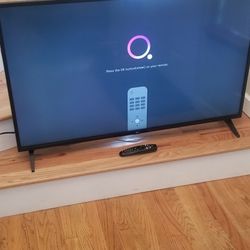 NEW cond   LG  50 INCHES  SMART TV , WORKS EXCELLENT  , IN THE BOX 
