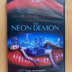 The Neon Demon + Kiss Of The Damned  + The Blair Witch  2 Book Of shadows Triple Feature DVD Brand New  & Sealed
