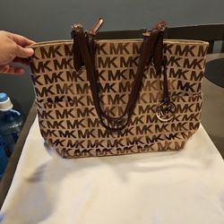 Michael Kors Hand Bag