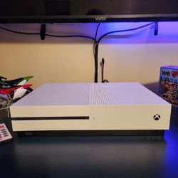 Xbox One S