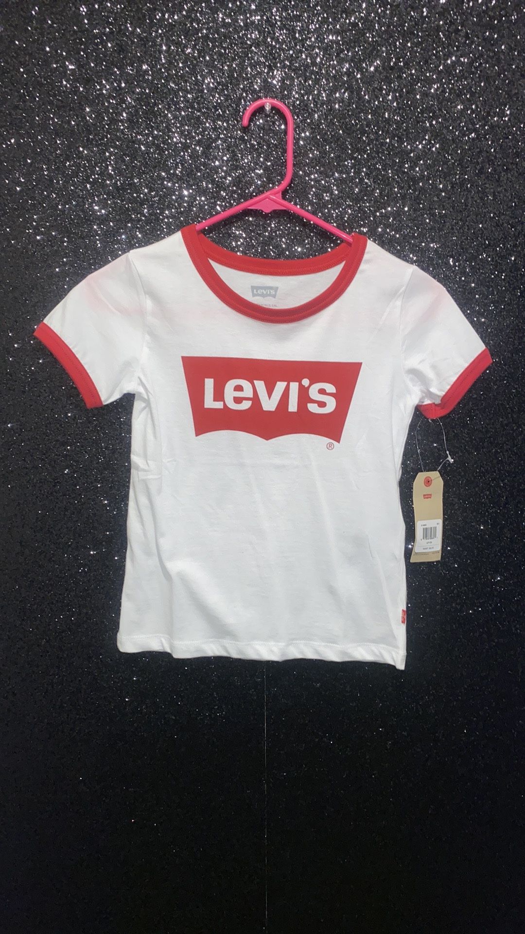 Levi’s T-shirt