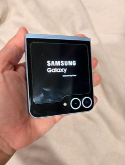 Samsung Galaxy Flip 6