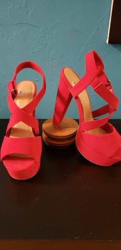 Velvet Red 👡 Sandals Size 9