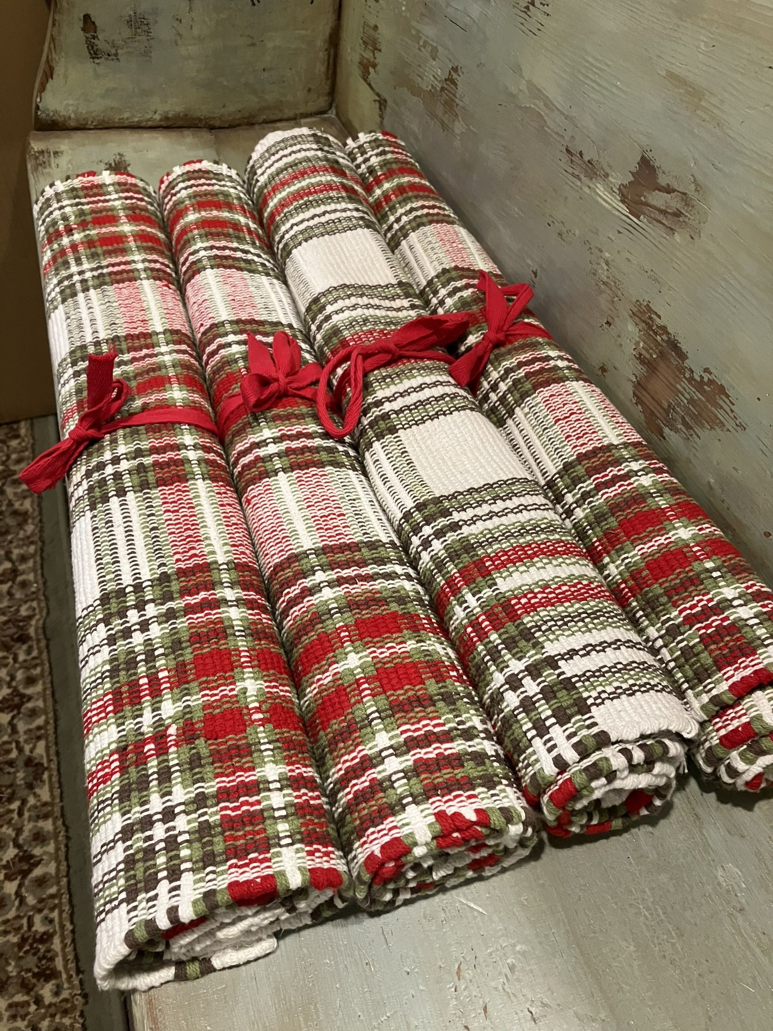 Set Of 4 New Tartan Plaid Sur La Table Christmas Throw Rugs Can Ship