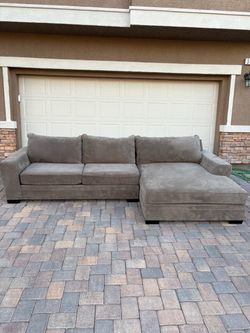 Oversized 2-Piece Sectional - Great Condition