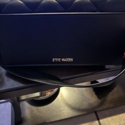Steve Madden Black Purse