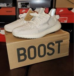 Adidas Yeezy 350v2 'Bone' Sz 9.5
