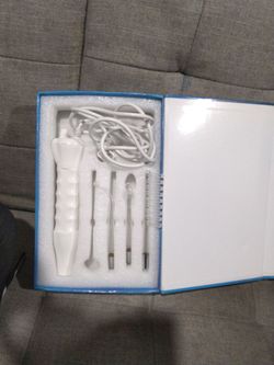 High frequency wand for skin care and scalp care, includes 3 wand attachments
