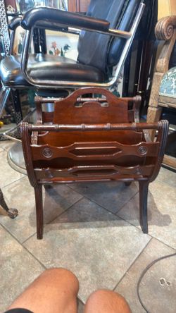 Antique solid wood paper rack