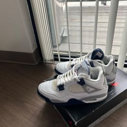 Jordan 4 Retro Midnight Navy 