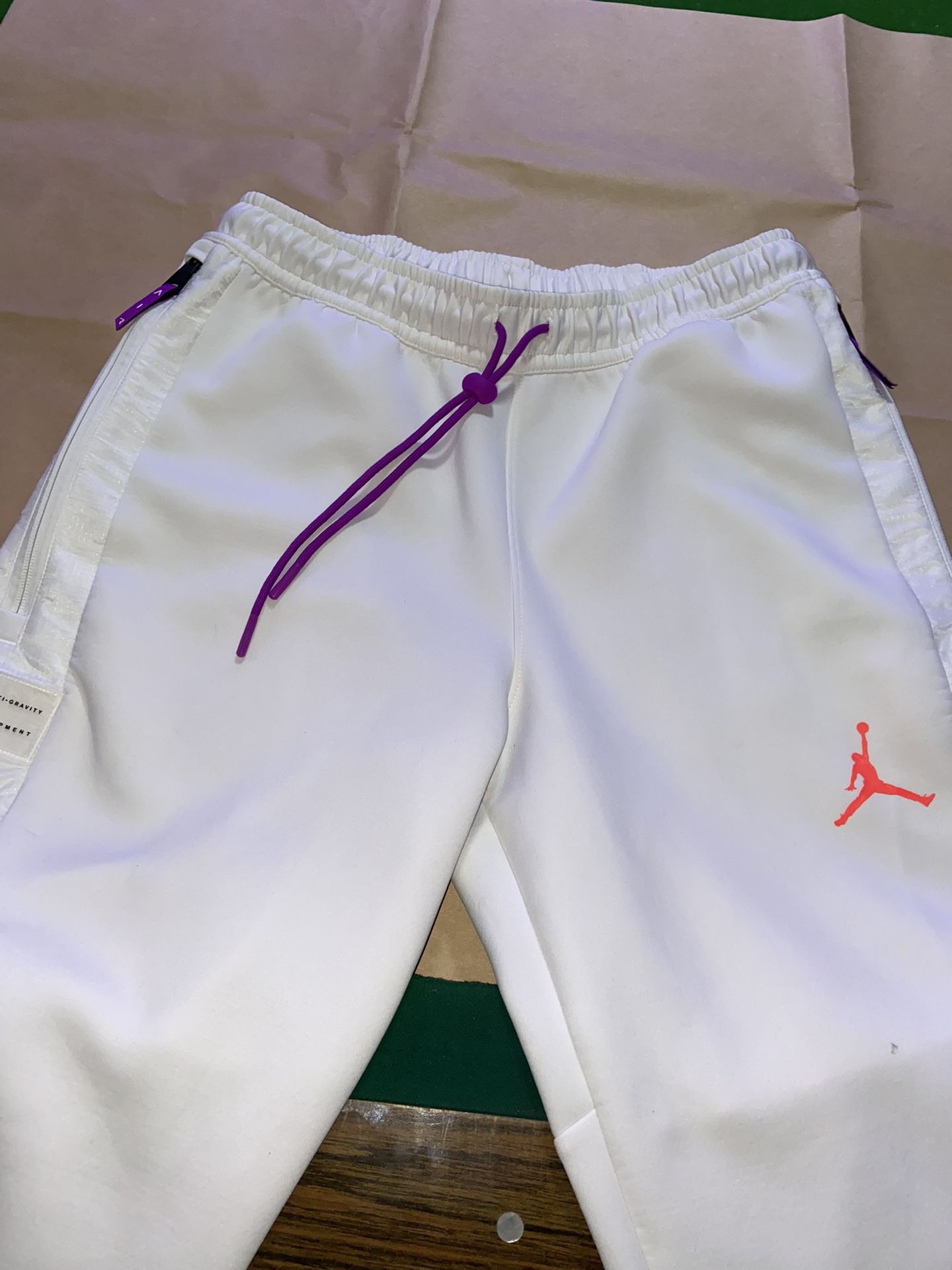 White Jordan Joggers Neon Purple Size L Men Size