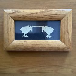 OAK FRAMED PRINT 4” X 6”. CHICKS FIGHTING OVER A WORM