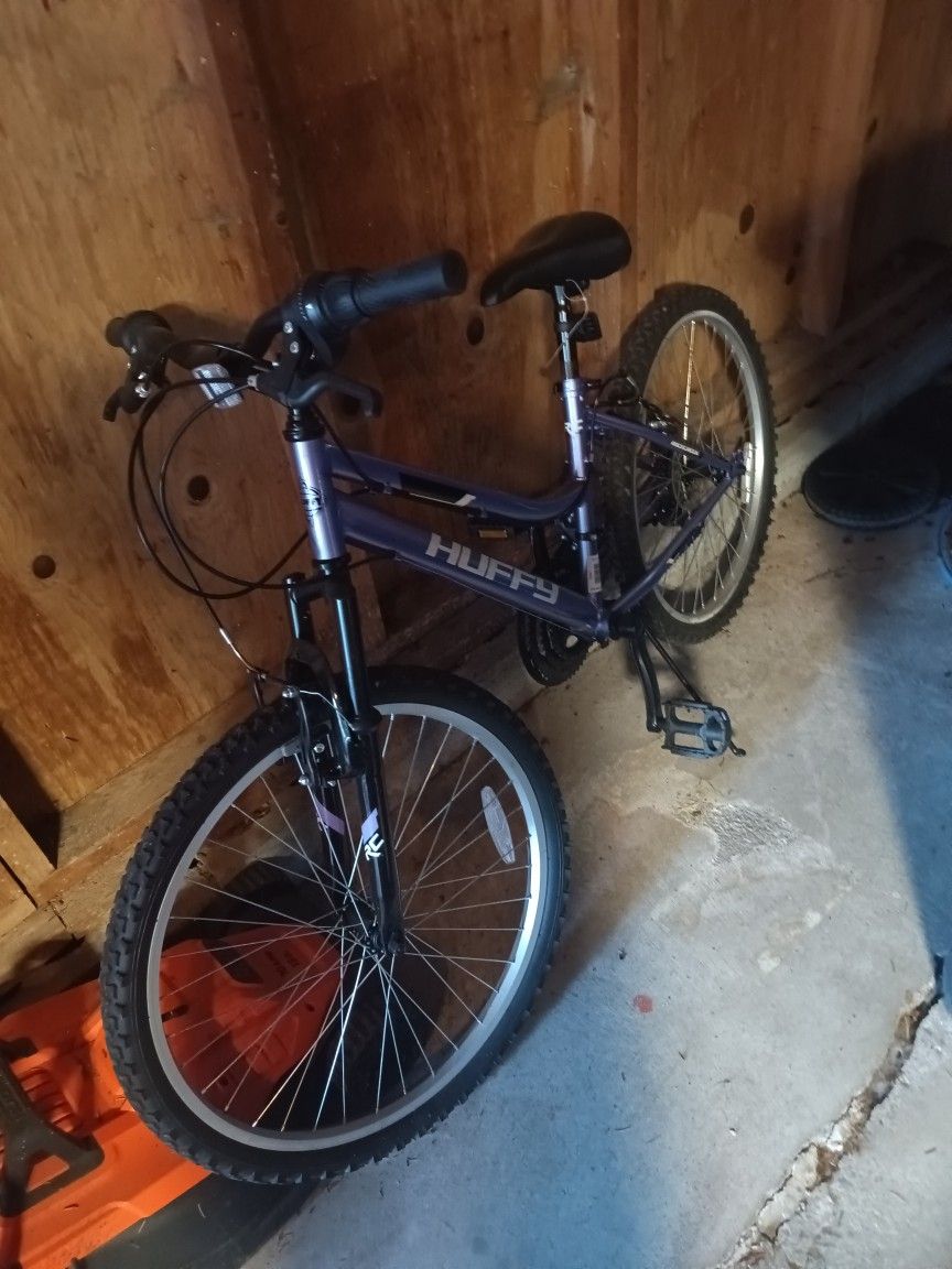 Girls BMX bike