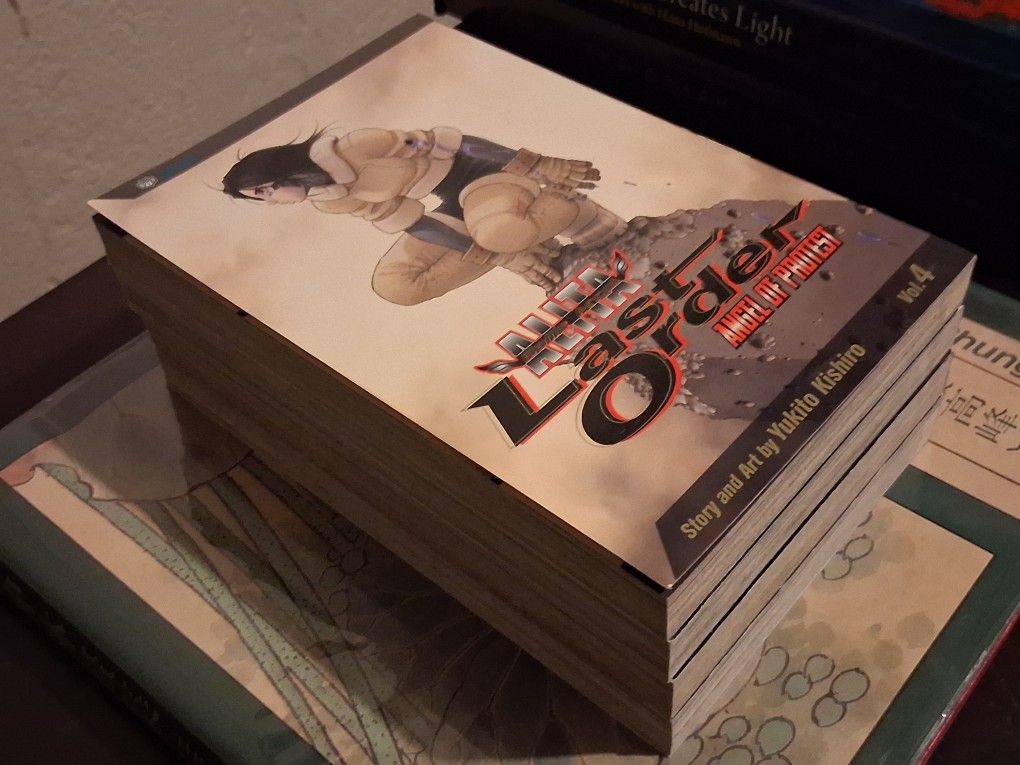 For Sale : Yukito Kishiro Battle Angel Alita Last Order Manga Paperback Volume 4