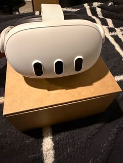 Meta Quest 3 128GB VR Headset – Excellent Condition – Original Box