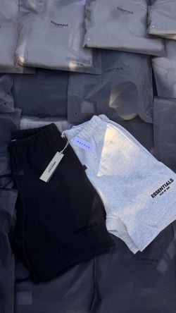 Essentials Shorts