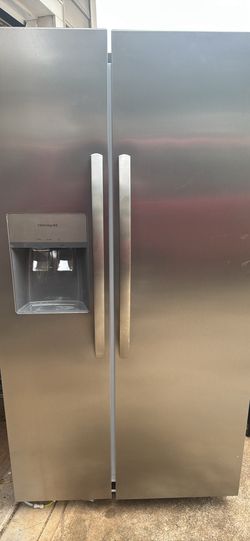 Fridgedaire Fridge