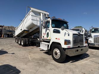 2021 WESTERN STAR 4700 SF