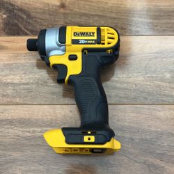 DeWalt DCF885 1/4” Cordless Impact Driver