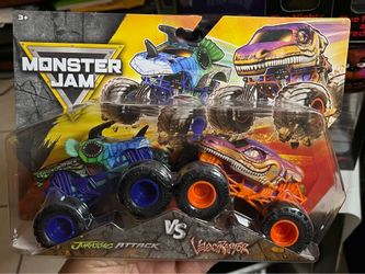 Monster Jam • Series 36 •JURASSIC ATTACK vs VELOCIRAPTOR • 1:64 Scale • New 2026