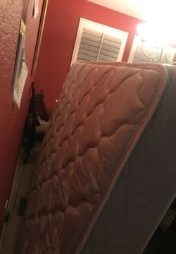 Full size mattress