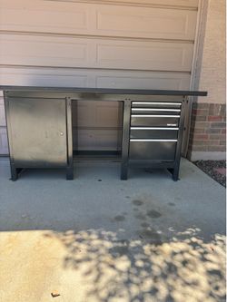 Craftsman Work Bench