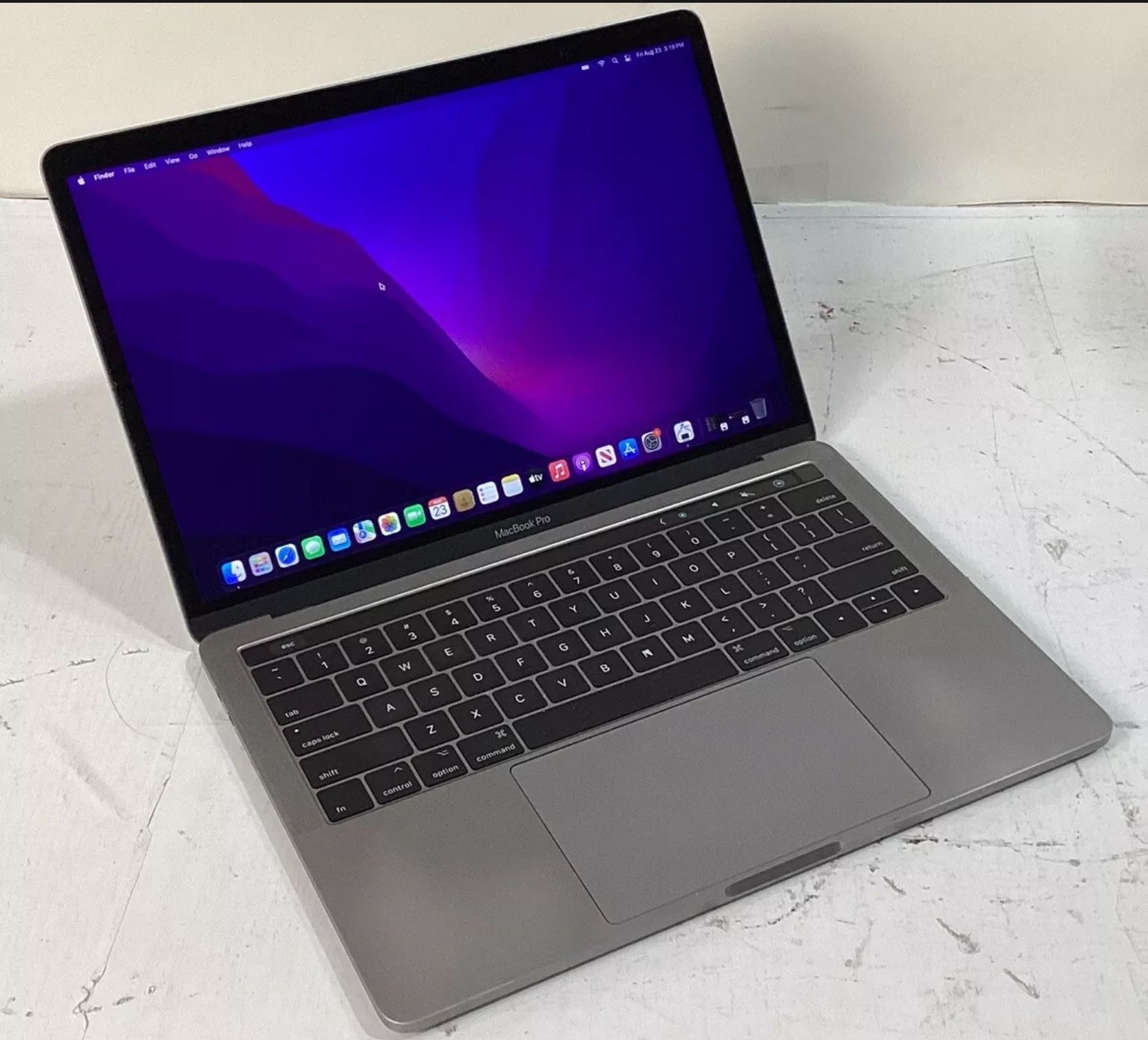 2017 Apple MacBook Pro 13, A1706 i5-7267U 3.1GHz 16GB RAM 256GB SSD Bad Battery
