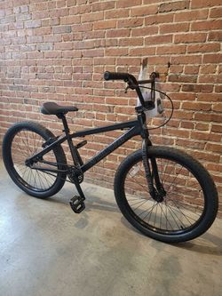 NEW SE SO CAL SOCAL FLYER 24 MATTE BLACK SINGLE SPEED FREESTYLE RIPPER BIG BMX BIKE