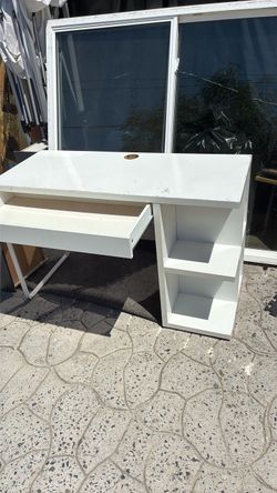 White  desk
