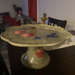 Mesa International Cake Stand