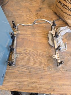 mustang fuel rails