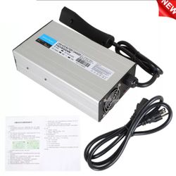 For Club Car EzGo Yamaha Golf Cart 48V 15A Battery Charger with RXV Plug/LED