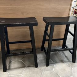 Saddle Stool (Black)