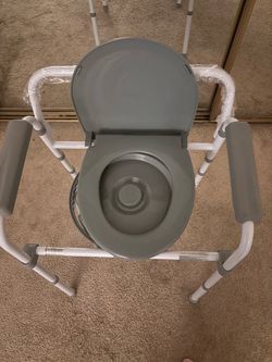 Portable Bedside Commode Toilet