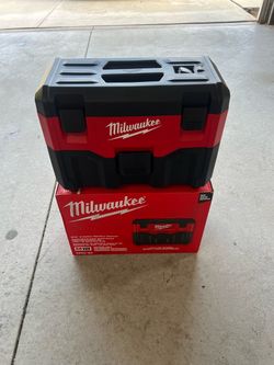 Milwaukee M18 18-Volt 2 Gal. Lithium-Ion Cordless Wet/Dry Vacuum (Battery Not Included)