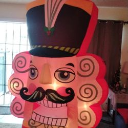Nutcracker Head Air Blow Up P/U Only 