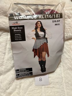 Pirate/ Halloween/ Woman XL 16-18