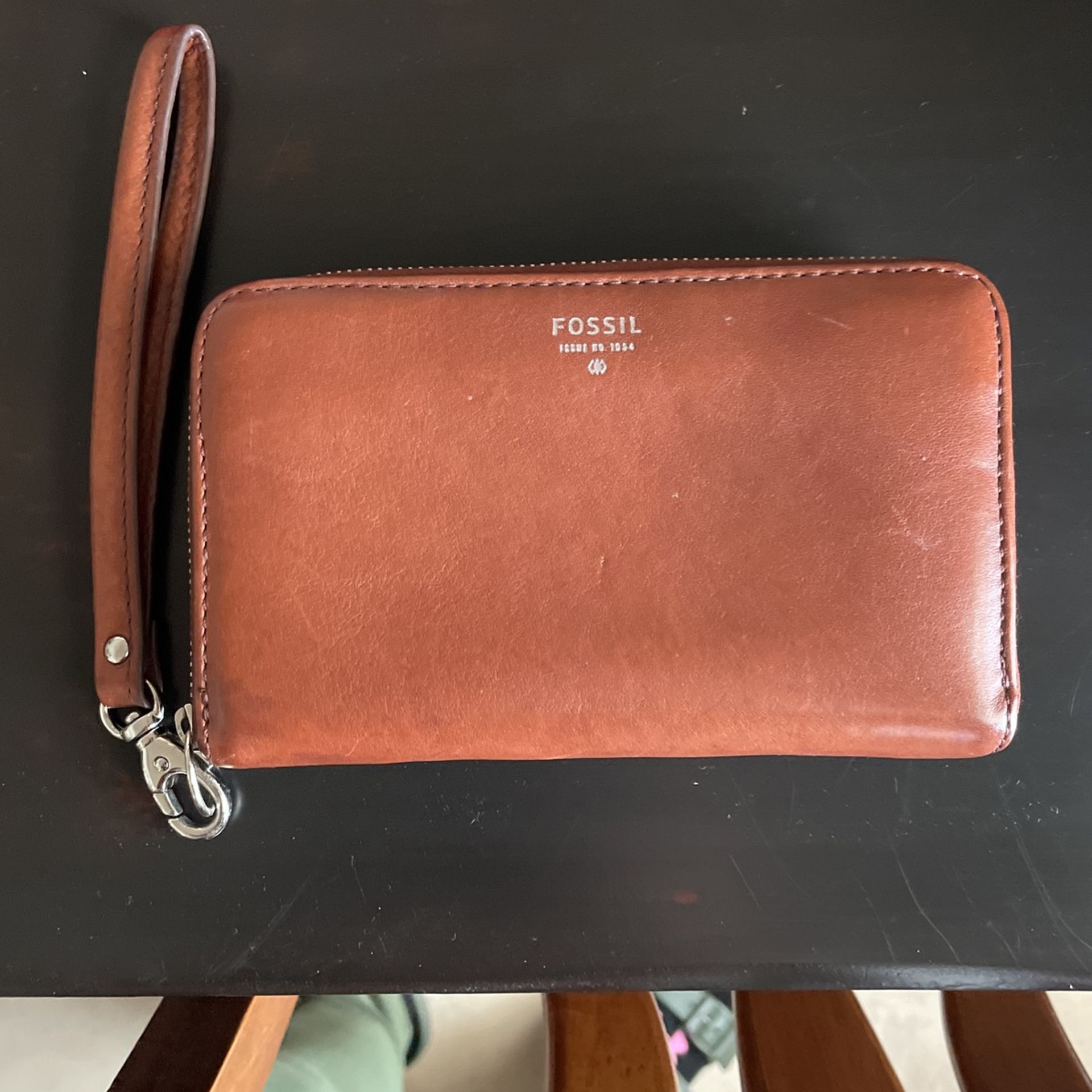 Fossil Wristlet 