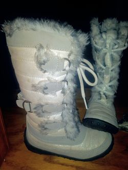 👩👸Boots for kids.