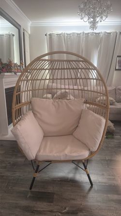 Wicker Egg Chair