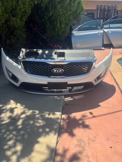 COMPLETE FRONT BUMPER 2016 KIA SORENTO (WHITE) OEM