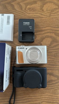 Canon PowerShot SX740 HS Digital Camera (Silver)