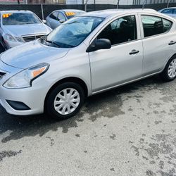 2015 Nissan Versa