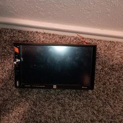 Dual Bluetooth Touch Screen Radio