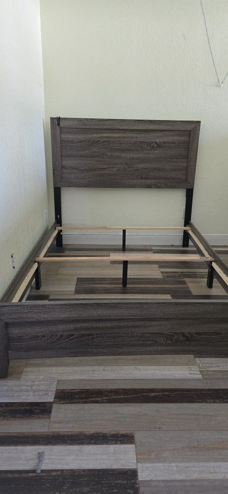 Full Size Bed Frame And Box spring 