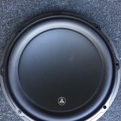 JL Audio 12w3v3 Subwoofer 