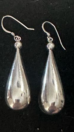 Vintage Sterling Silver Elongated Teardrop Women's Ladies Long 43mm x 12mm Dangle 6.4G Earrings