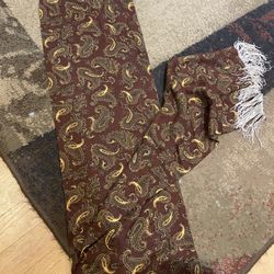 Men’s Paisley Designed Scarf