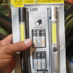 Defiant 2-pack Pen Flashlight w/Batteries