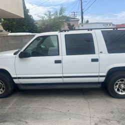 1999 Chevrolet Suburban